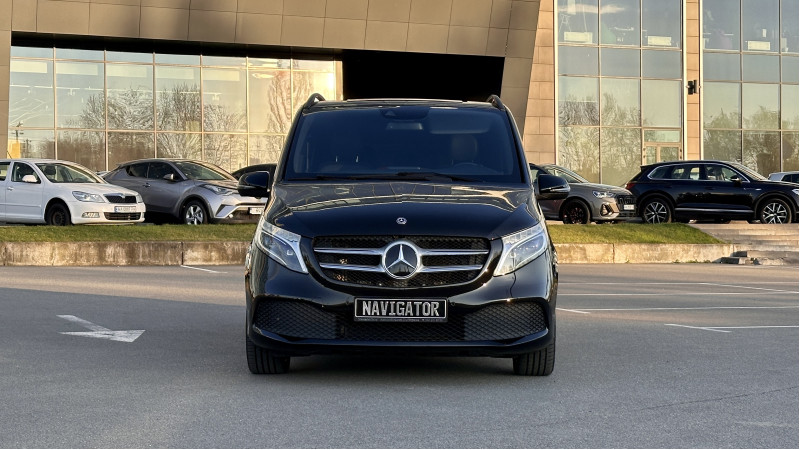 Mercedes-Benz V-class