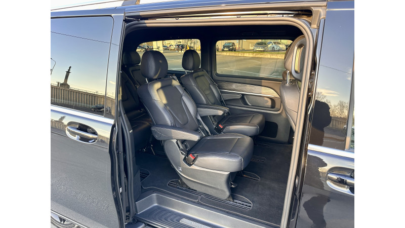 Mercedes-Benz V-class