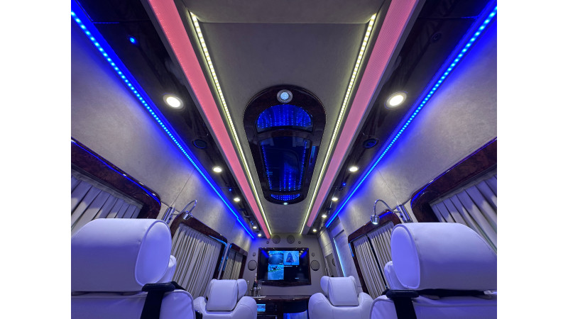 Mercedes-Benz Sprinter B6 Броньований 