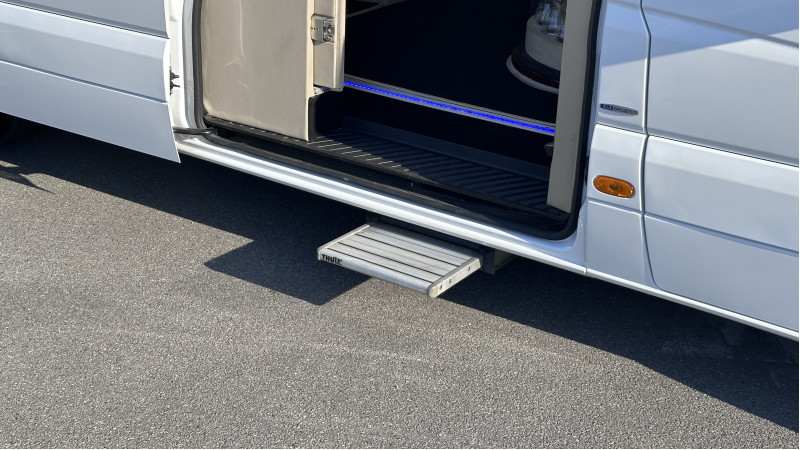 Mercedes-Benz Sprinter B6 Броньований 